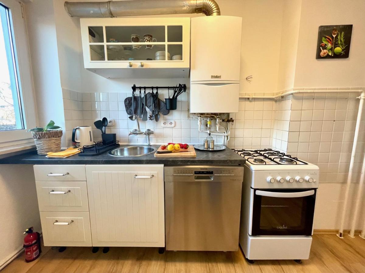 Downtown Apartment By Ninja Spaces - Kingsize-Bett, Kueche, Netflix, Terrasse Wuppertal Luaran gambar
