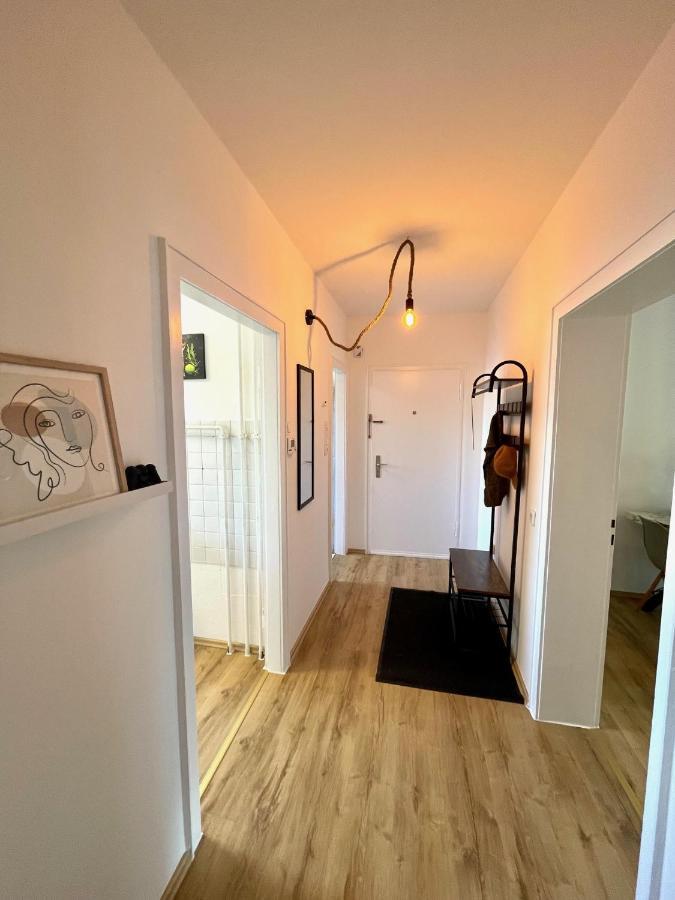 Downtown Apartment By Ninja Spaces - Kingsize-Bett, Kueche, Netflix, Terrasse Wuppertal Luaran gambar
