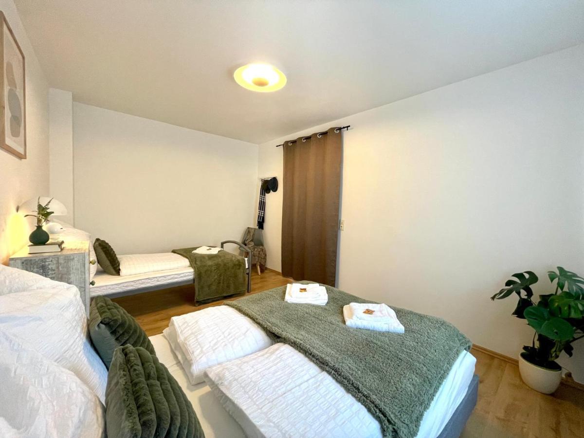 Downtown Apartment By Ninja Spaces - Kingsize-Bett, Kueche, Netflix, Terrasse Wuppertal Luaran gambar